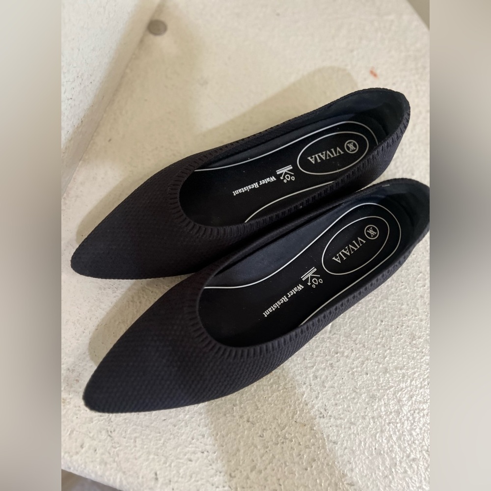 VIVAIA Black Pointed Knit Slip-On Flats comfortable walking size 39.5